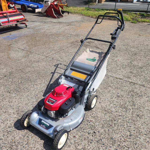 シバウラ　芝刈機　GC53A　【管理NO.19T5‐8】